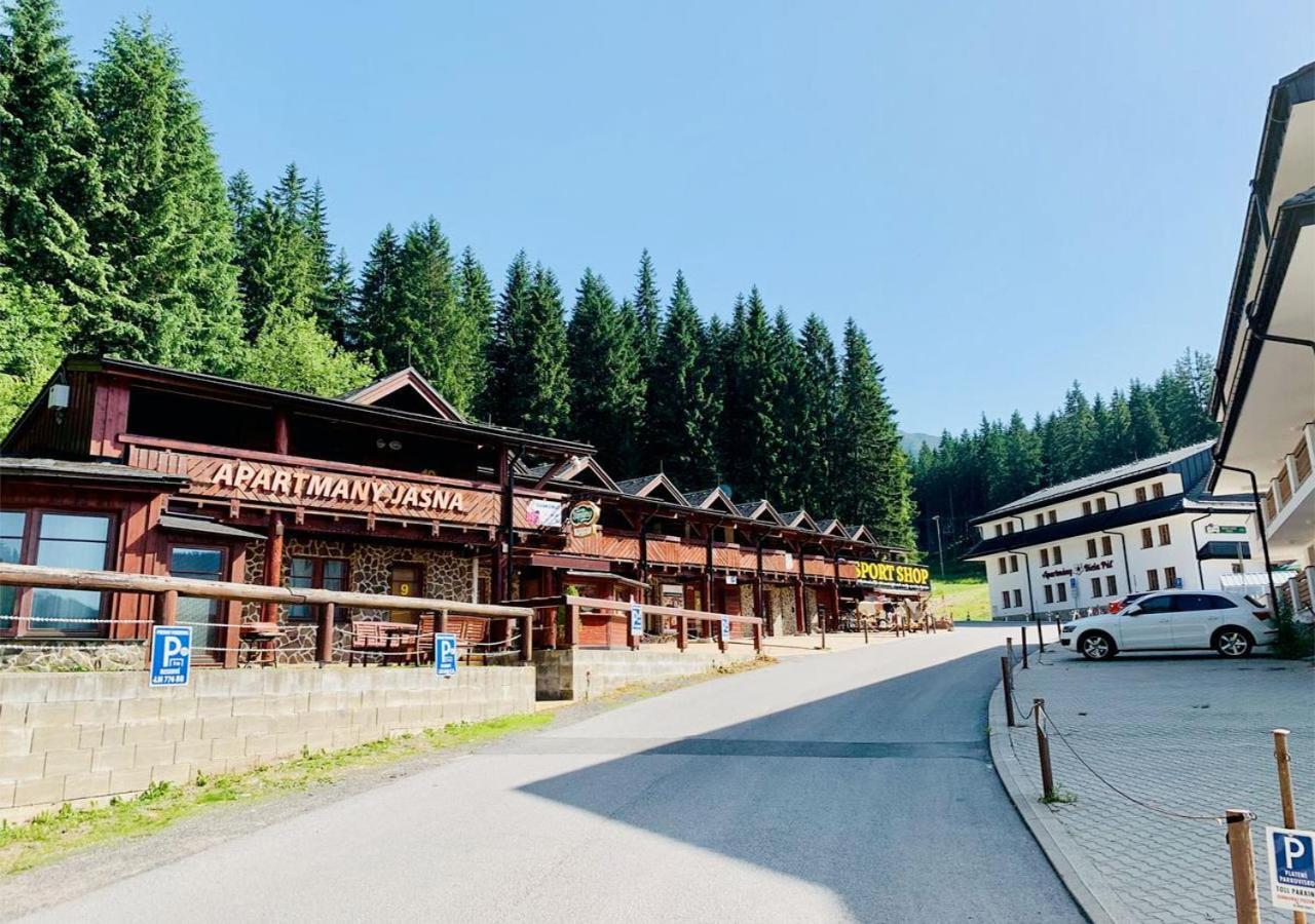 Apartmany Jasna Chopok Demanovska Dolina Bagian luar foto